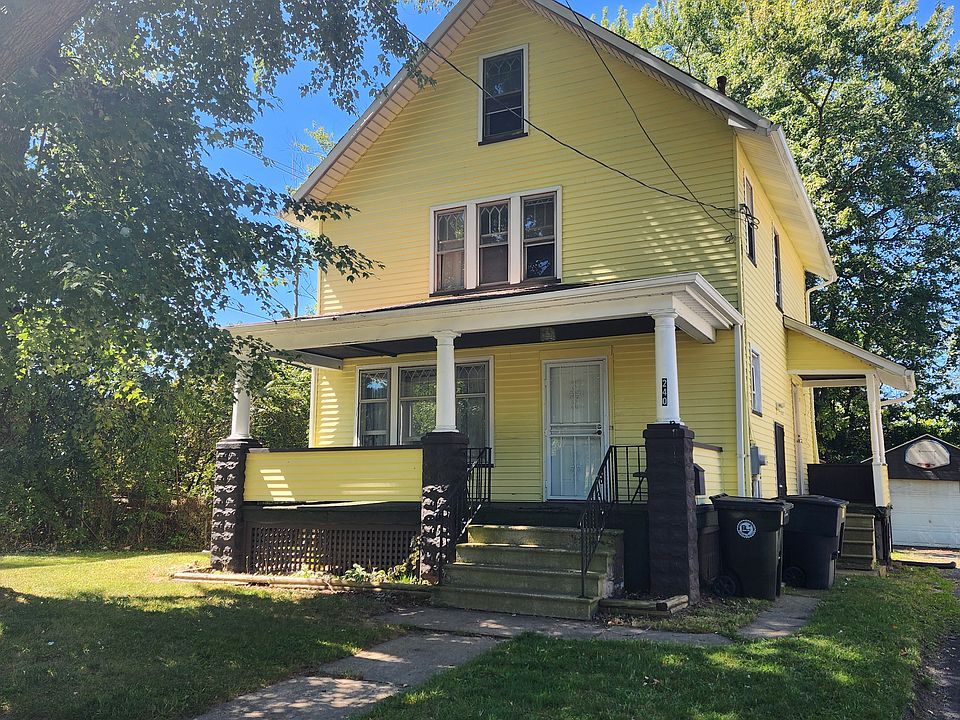 1st image of 240 Linden Ave SE