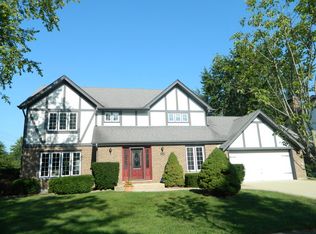 3370 Portshire Ct, Hoffman Estates, IL 60067