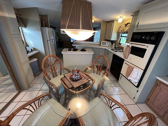 3rd image of 5381 SW 33rd St #12-19