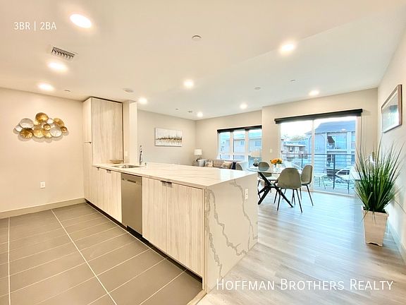 3rd image of 1534 Brockton Ave #307