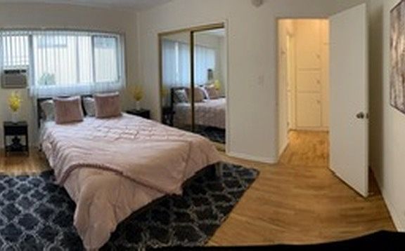 3rd image of 8436 Blackburn Ave APT 2