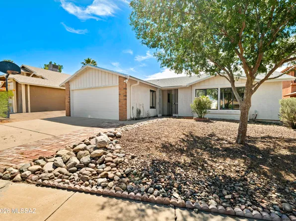 243 N Redcoat Ln, Tucson, AZ 85748