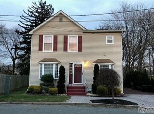 7 Maple Ave, Monmouth Junction, NJ 08852