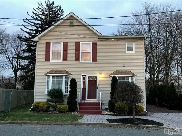 7 Maple Ave, Monmouth Junction, NJ 08852