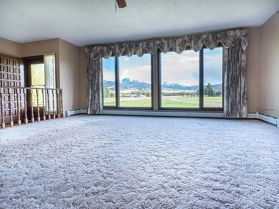 4th image of 407 Arbor Ln