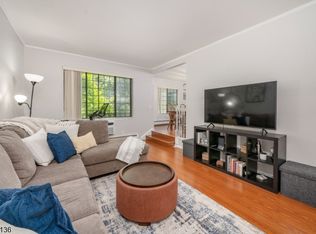 11A Sentinel Ct, Chatham Twp., NJ 07928