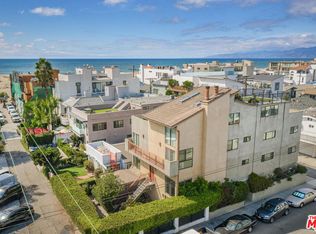 27 Union Jack St #A, Marina Del Rey, CA 90292