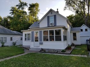 2135 8th St, East Moline, IL 61244