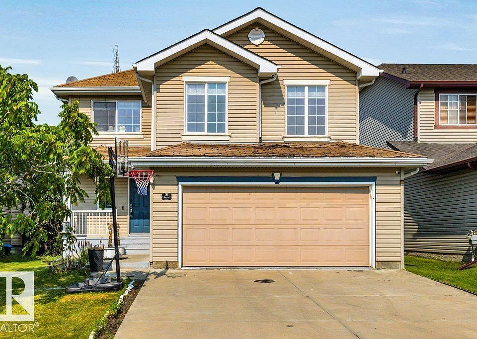 1st image of 2426 34a Ave NW