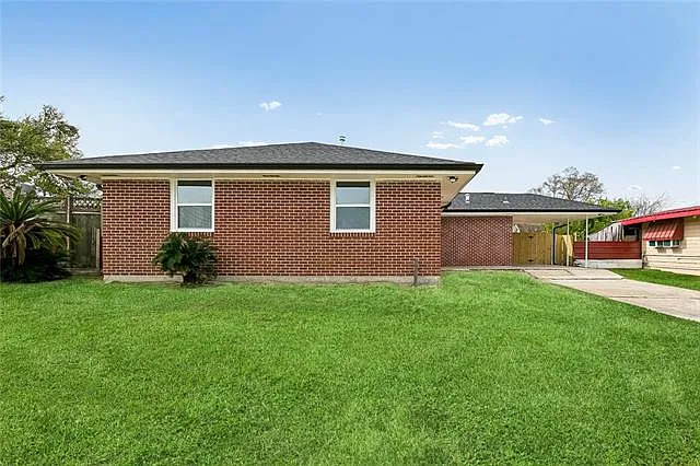 6116 Loraine St — Photo 2