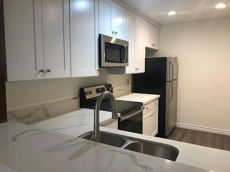 3525 Lebon Dr #105 — Photo 5