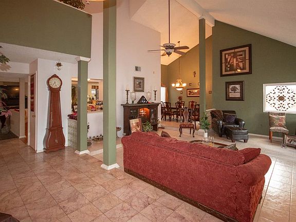5th image of 12823 Palm Desert Ln