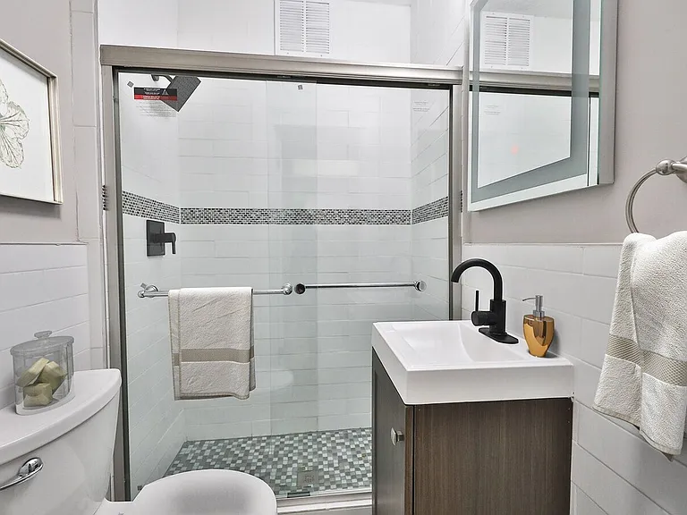 2224 Walnut St #S51 — Photo 16