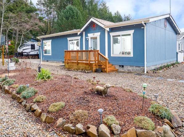 480 SE Winchell St, Depoe Bay, OR 97341