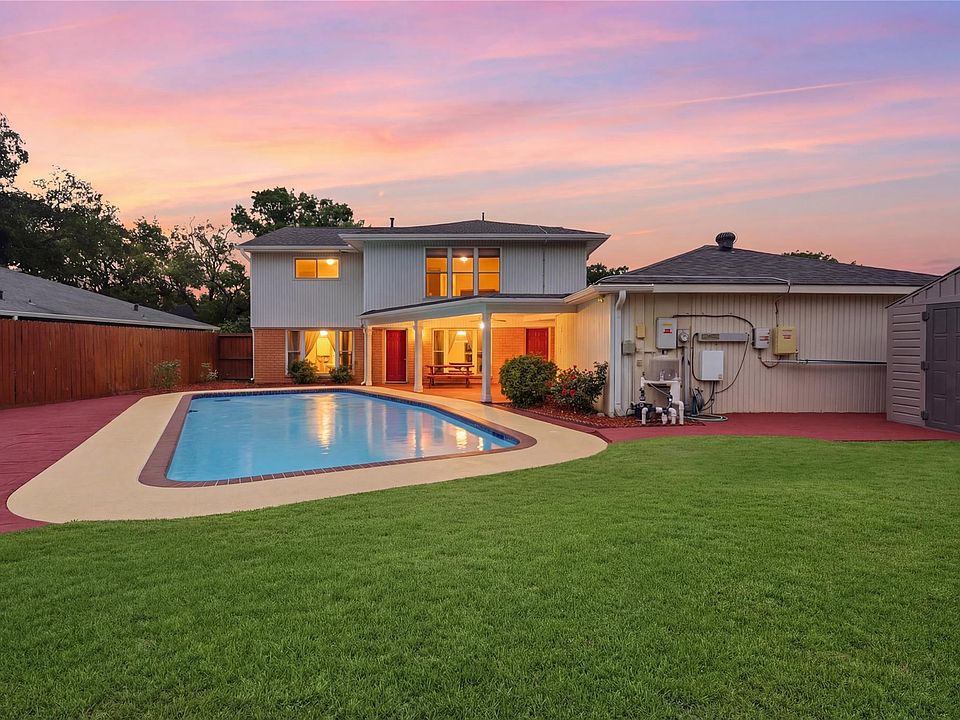 1st image of 15319 Seahorse Dr