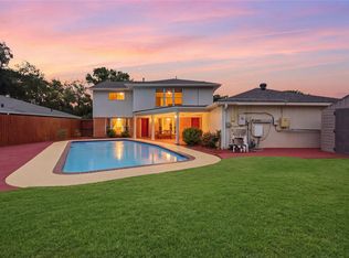 15319 Seahorse Dr, Houston, TX 77062