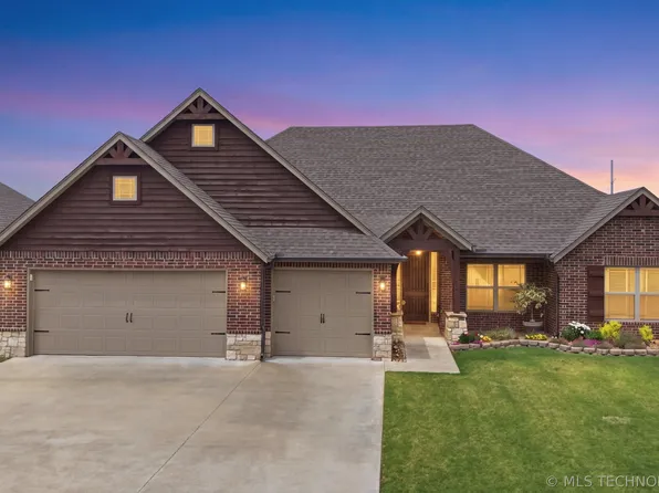23007 E 104th St S, Broken Arrow, OK 74014