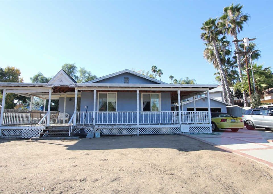 1st image of 1545-47 Avocado Dr