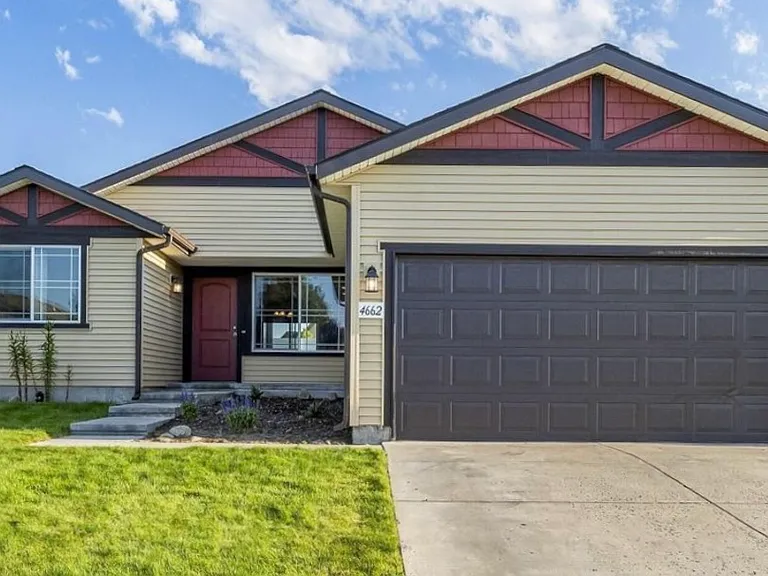 4662 W Tramore Dr — Photo 1