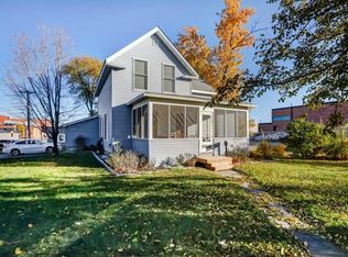 403 Monroe St, Anoka, MN 55303
