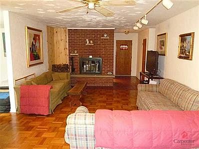3rd image of 6109 Orchard Hill Ln
