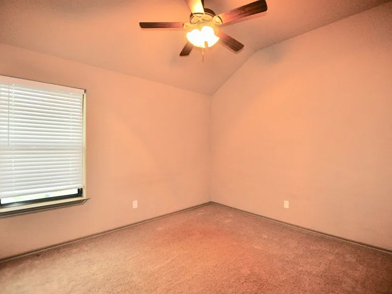 663 W Tarleton St #201 — Photo 11