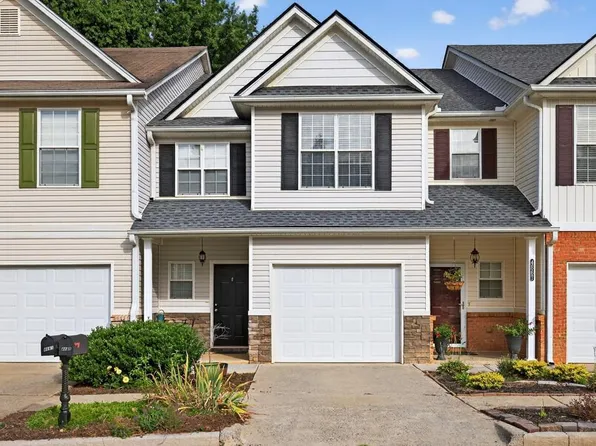 4865 Beacon Ridge Ln, Flowery Branch, GA 30542