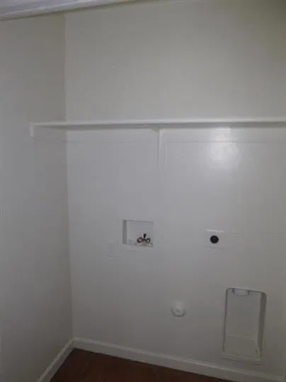 5 bed, 1238 sqft, $1,850 — Photo 4