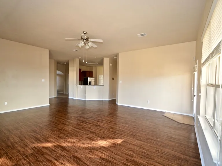 7300 Golden Oak Ln — Photo 7