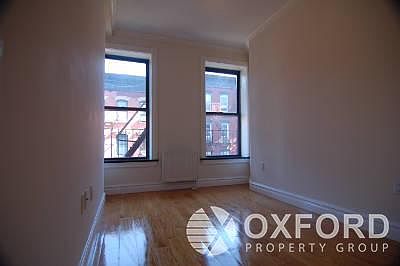 2nd image of 87 Clinton St APT 5