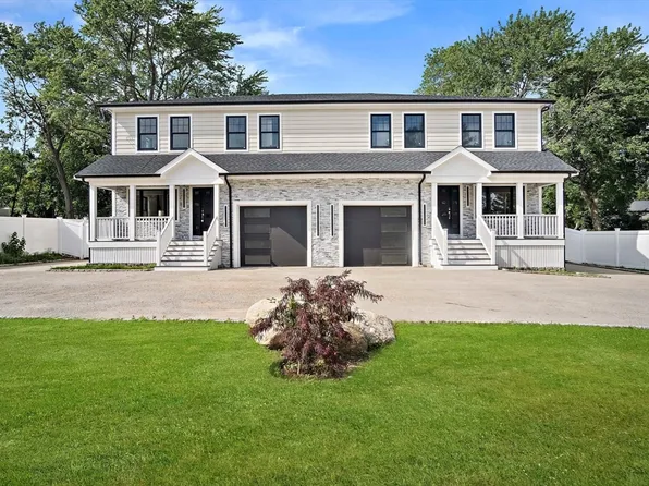 50-52 Summer St, Bedford, MA 01730