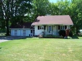 6751 Short Rd, Erie, IL 61250