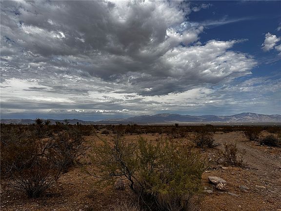 3rd image of 3948 S Kaibab Road