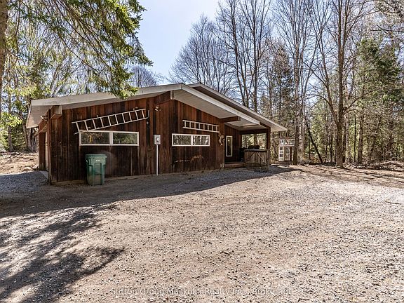 2nd image of 83 Ceramic Mine Rd N