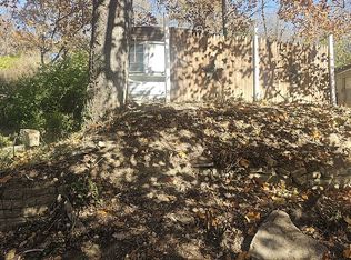 1535 Vincil Ave, Kansas City, MO 64126
