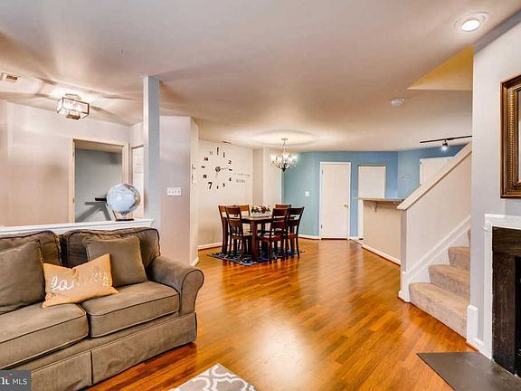 4th image of 4114 Hunters Hill Cir #4114C