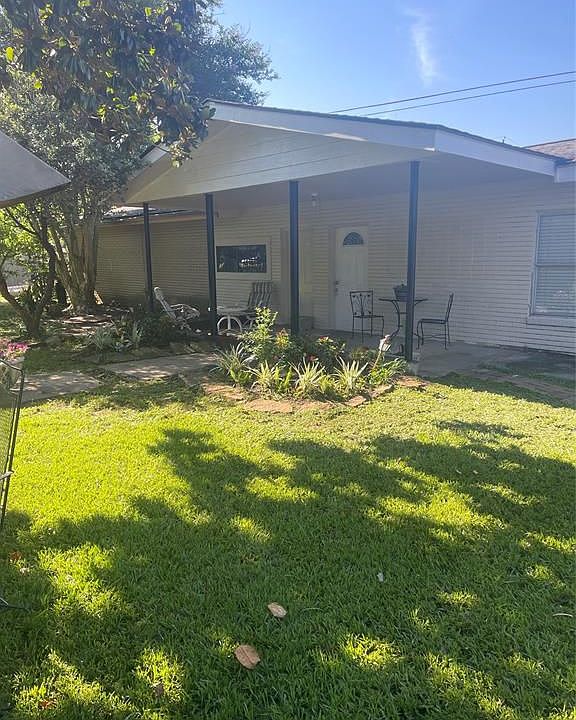 1st image of 8038 Catalina Ln