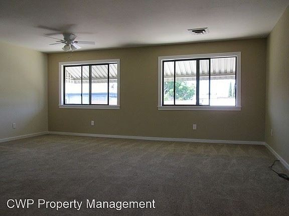 2nd image of 562 Juana Ave