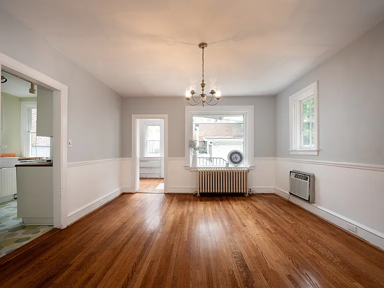 1406 Lovering Ave — Photo 9
