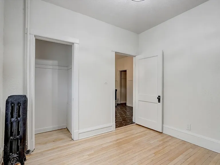 2632 N Prospect Ave — Photo 21