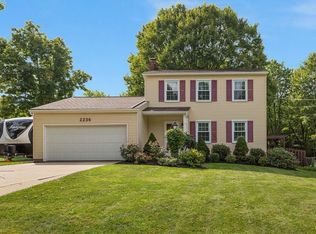 2236 Croydon Rd, Twinsburg, OH 44087
