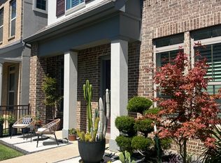 1130 Tea Olive Ln, Dallas, TX 75212