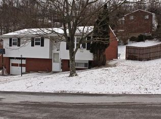 103 Old Barn Dr, Verona, PA 15147