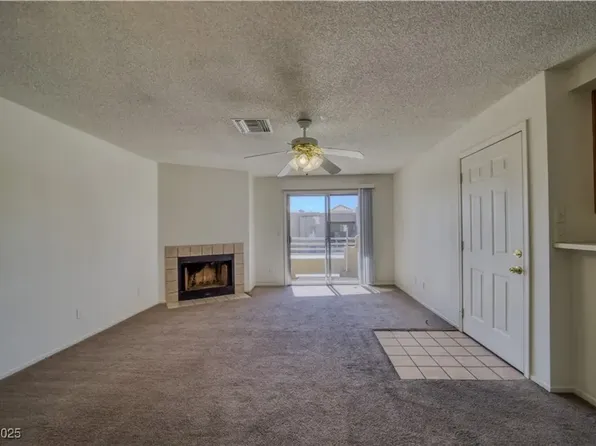 2160 Highpointe Dr APT 203, Laughlin, NV 89029