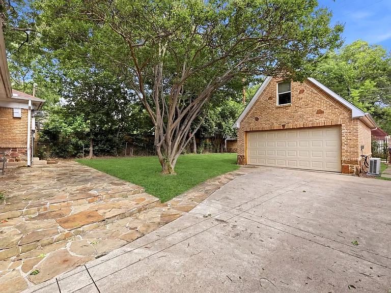 825 Thomasson Dr — Photo 22