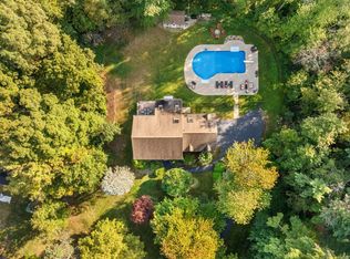 4 Chatburn Rd, Windham, NH 03087