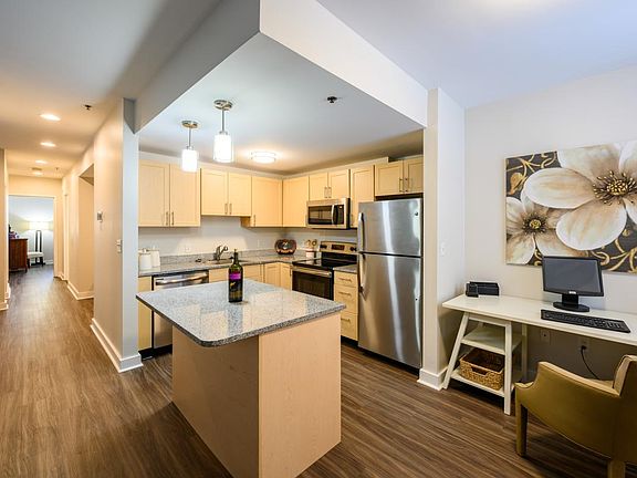 2nd image of 902 N Market St APT 609