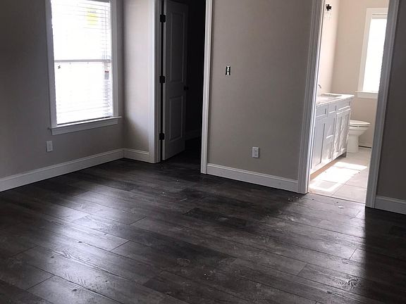 2nd image of 104 Pine Summit Dr