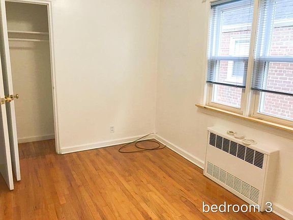 3rd image of 14452 28th Ave #2