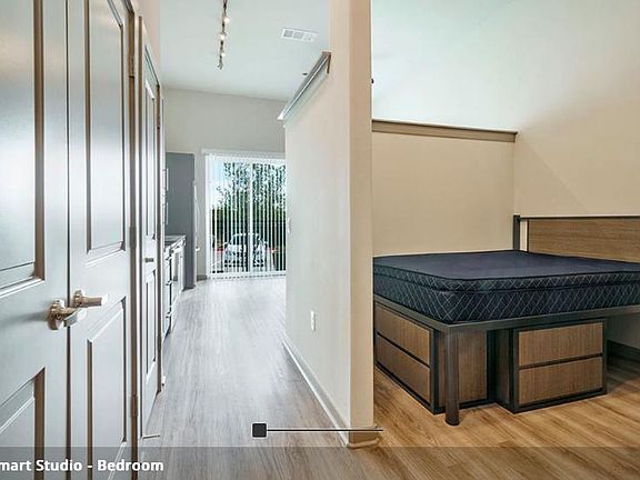3rd image of 3000 Northside Blvd #14-211